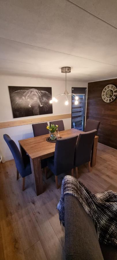פוטן Chalet Harmony Prive Wellness מראה חיצוני תמונה